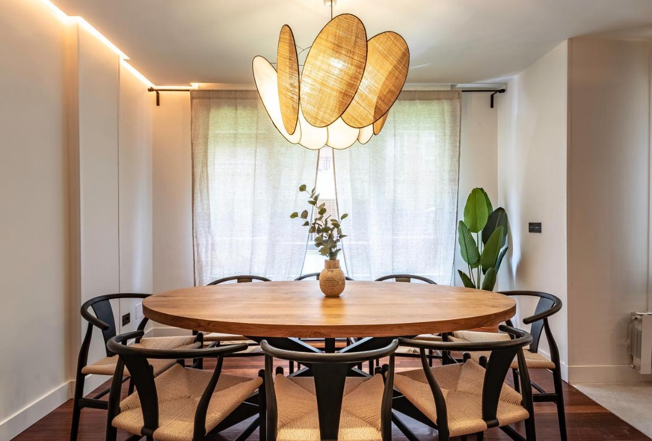 New! Lovely 4-Bedroom Loft In Билбао Екстериор снимка