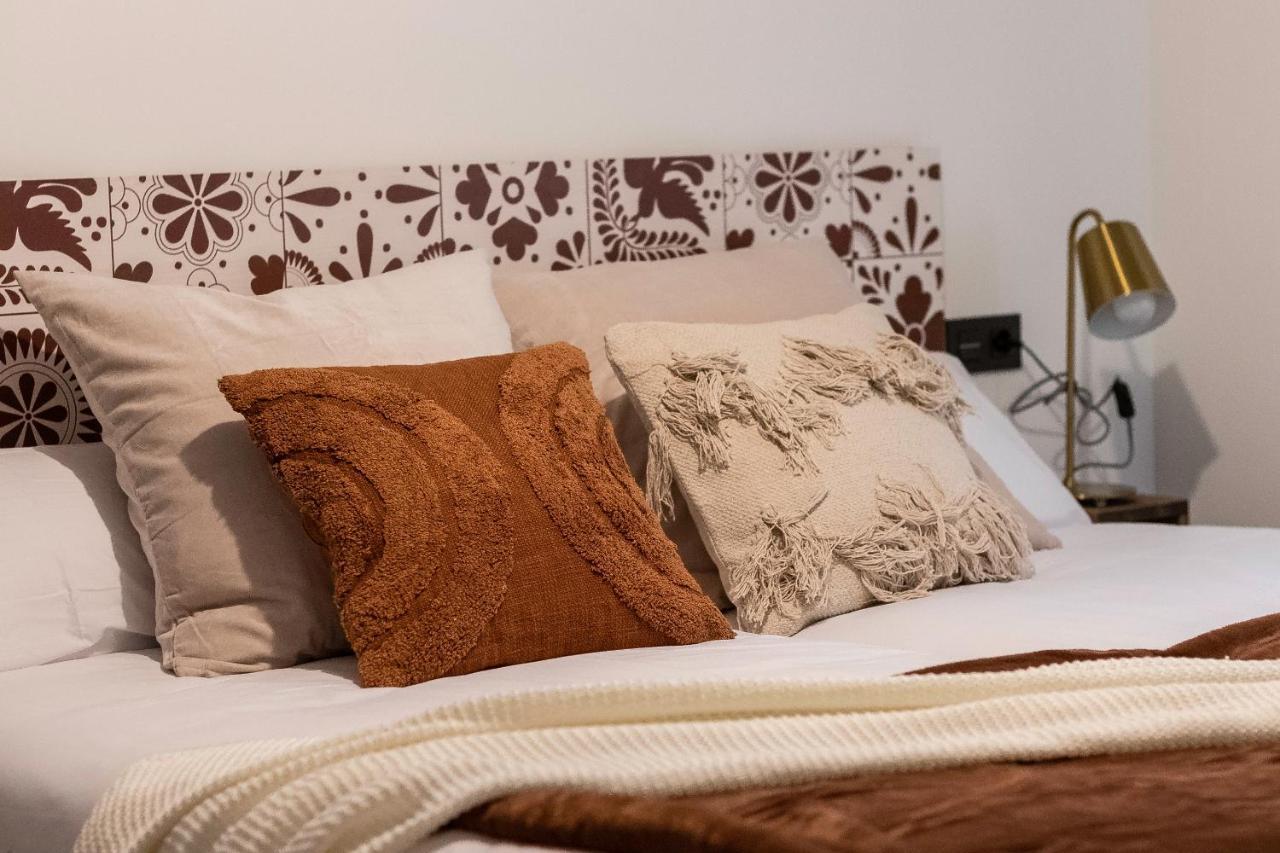 New! Lovely 4-Bedroom Loft In Билбао Екстериор снимка